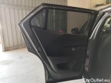  Peugeot  2008 PEUGEOT  / 2019 / 5P / CROSSOVER BLUEHDI 130 EAT8 ALLURE PACK S/S AUT. #106