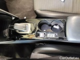  Peugeot  2008 PEUGEOT  / 2019 / 5P / CROSSOVER BLUEHDI 130 EAT8 ALLURE PACK S/S AUT. #125