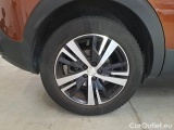  Peugeot  3008 PEUGEOT  / 2016 / 5P / SUV BLUEHDI 130 EAT8 SeS ALLURE #18