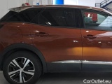 Peugeot  3008 PEUGEOT  / 2016 / 5P / SUV BLUEHDI 130 EAT8 SeS ALLURE #48
