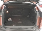  Peugeot  3008 PEUGEOT  / 2016 / 5P / SUV BLUEHDI 130 EAT8 SeS ALLURE #96
