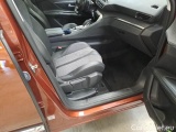  Peugeot  3008 PEUGEOT  / 2016 / 5P / SUV BLUEHDI 130 EAT8 SeS ALLURE #106