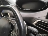  Peugeot  3008 PEUGEOT  / 2016 / 5P / SUV BLUEHDI 130 EAT8 SeS ALLURE #113