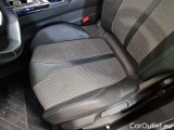  Peugeot  3008 PEUGEOT  / 2020 / 5P / SUV BLUEHDI 130 EAT8 SeS ALLURE #111