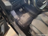  Peugeot  5008 PEUGEOT  / 2020 / 5P / SUV BLUEHDI 130 ALLURE EAT8 S/S AUT. #123