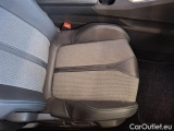  Peugeot  5008 PEUGEOT  / 2020 / 5P / SUV BLUEHDI 130 ALLURE EAT8 S/S AUT. #128