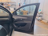  Peugeot  5008 PEUGEOT  / 2020 / 5P / SUV BLUEHDI 130 ALLURE EAT8 S/S AUT. #134