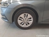  Skoda  Octavia SKODA  WAGON / 2020 / 5P / STATION WAGON 2.0 TDI EVO 85KW AMBITION DSG #73