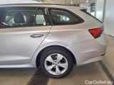  Skoda  Octavia SKODA  WAGON / 2020 / 5P / STATION WAGON 2.0 TDI EVO 85KW EXECUTIVE DSG #21