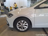  Volkswagen  Polo VOLKSWAGEN  / 2021 / 5P / BERLINA 1.0 TSI STYLE #89