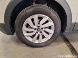  Volkswagen  T-CROSS VOLKSWAGEN  / 2019 / 5P / SUV 1.0 TSI STYLE #106