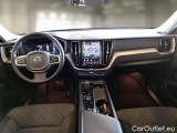  Volvo  XC60 VOLVO  / 2021 / 5P / SUV B4 D AUTOMATICO CORE #3