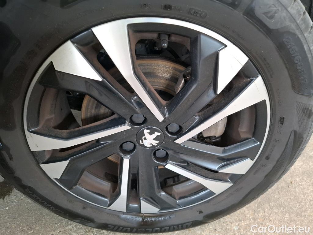  Peugeot  2008  Allure Business 1.5 HDi 130CV BVA8 E6d #4