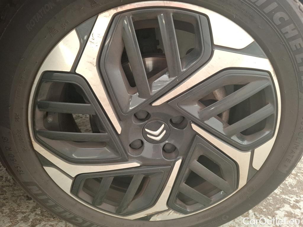  Citroen  C4  X Shine 1.2 PureTech 130CV BVA8 6E #35