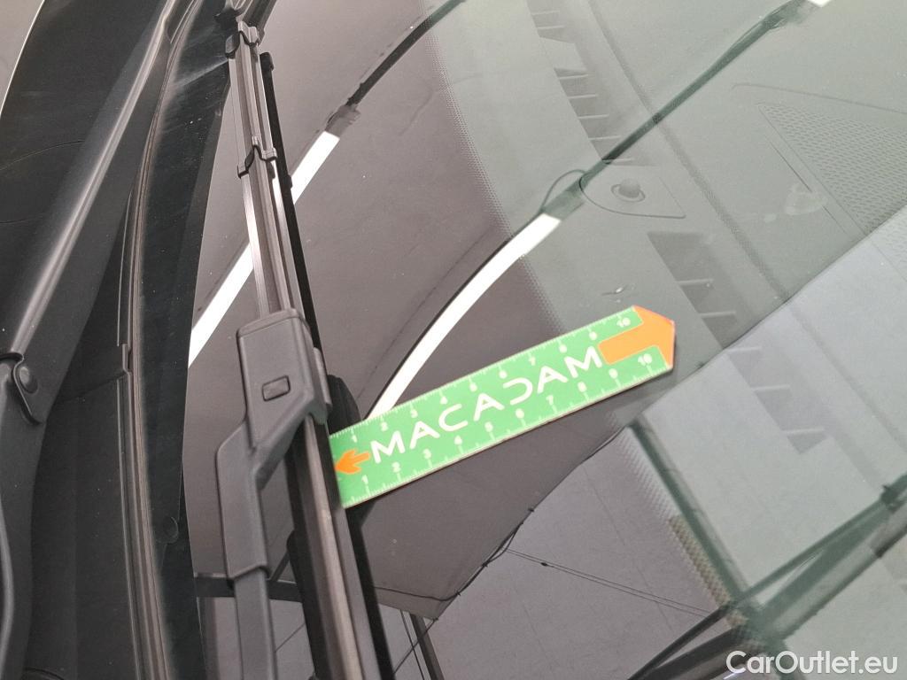  Citroen  C4  X Shine 1.2 PureTech 130CV BVA8 6E #39