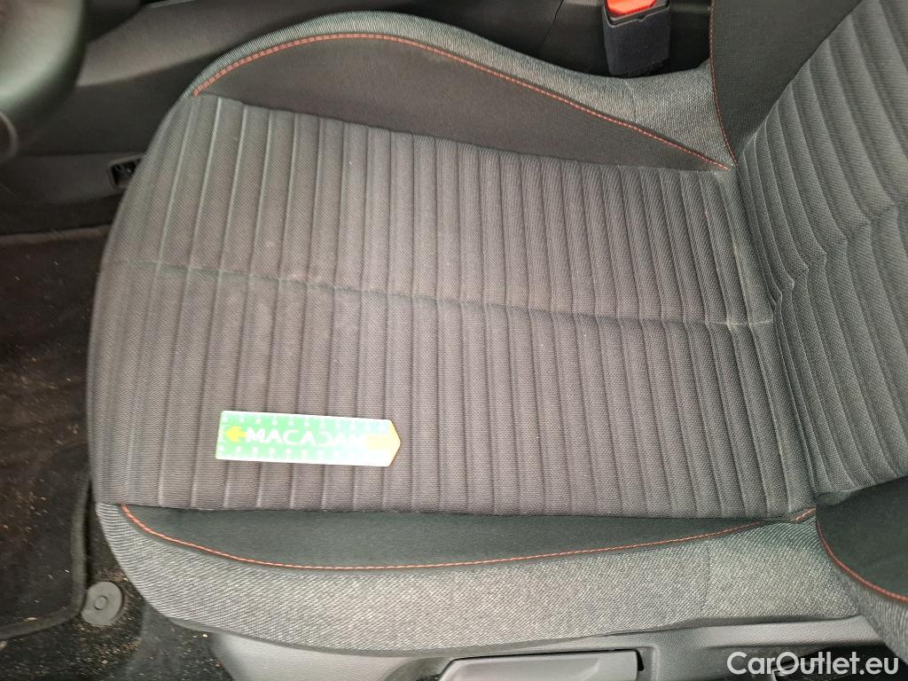  Peugeot  2008  (e-) Active Pack 50kWh BVA #10