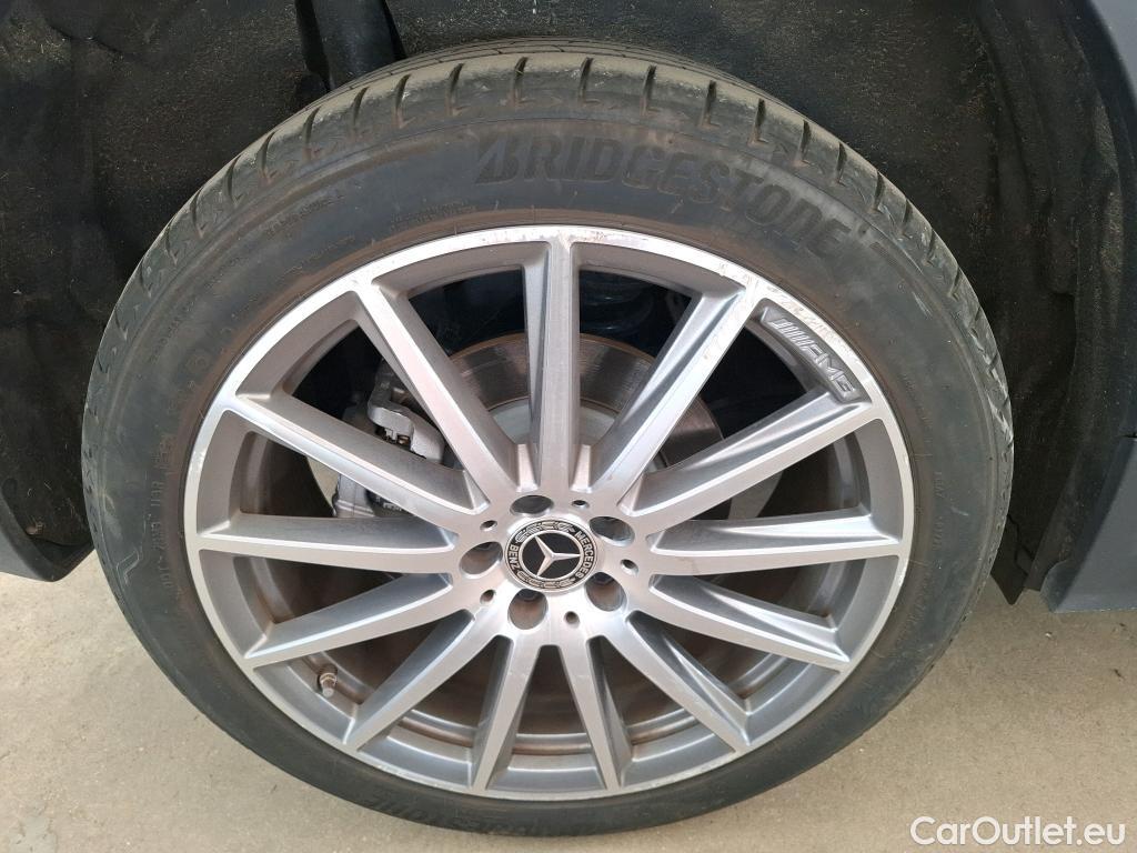  Mercedes  GLA MERCEDES-BENZ  / 2020 / 5P / SUV  250 e AMG LINE DCT #23