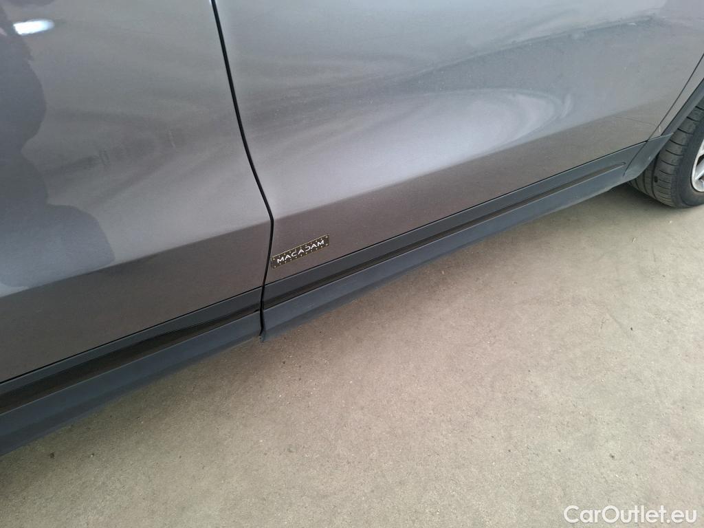  Mercedes  GLA MERCEDES-BENZ  / 2020 / 5P / SUV  250 e AMG LINE DCT #58