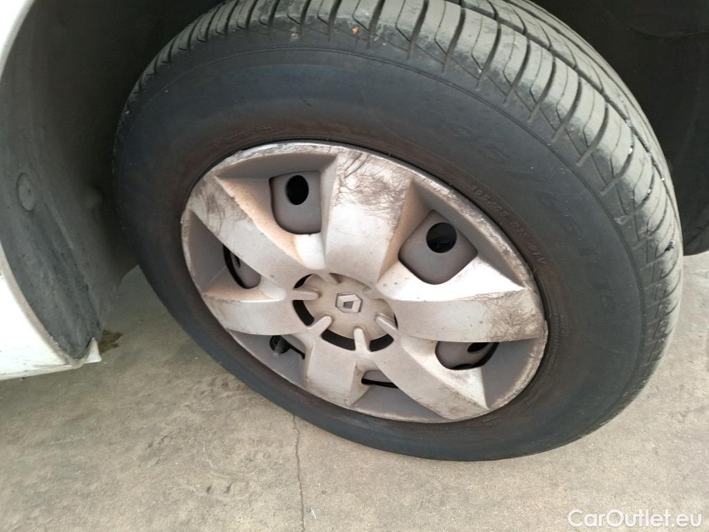  Renault  Kangoo RENAULT  Express / 2013 / 4P / Fourgonnette Gd Volume ExtraRLink - Blue dCi 95 #48