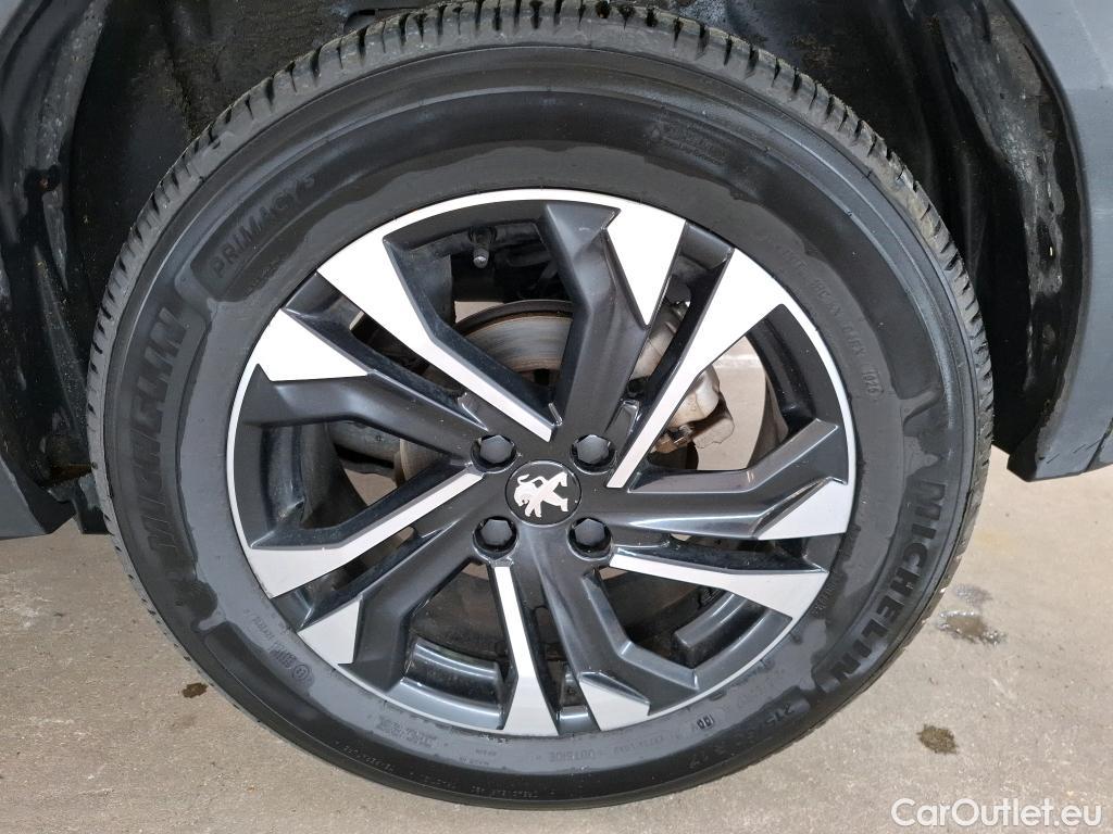  Peugeot  2008  Allure Business 1.5 HDi 130CV BVA8 E6d #15