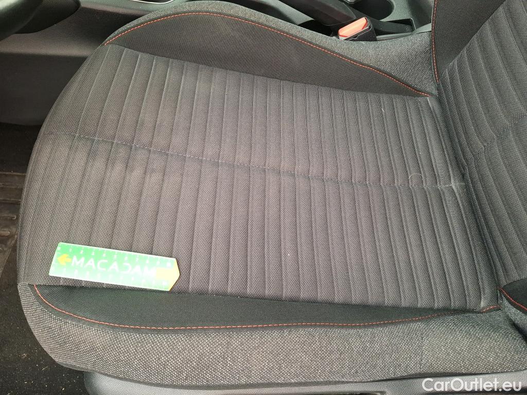  Peugeot  2008  Active Pack 1.5 HDi 110CV BVM6 E6d #25