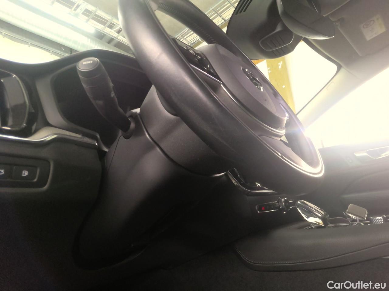  Volvo  V60  T6 AWD Inscript.Rechar.Aut #24