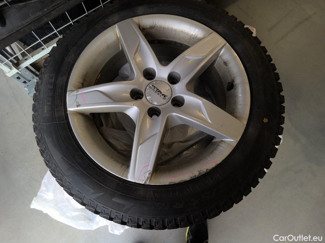  Peugeot  308  BlueHDi 120 Active Aut. #3