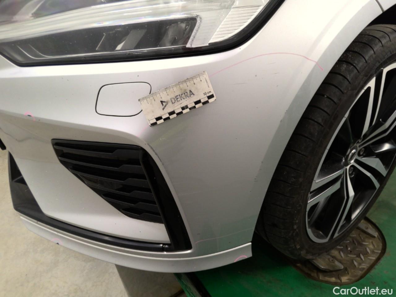  Volvo  V60  T8 PHEV R-Design Aut #29