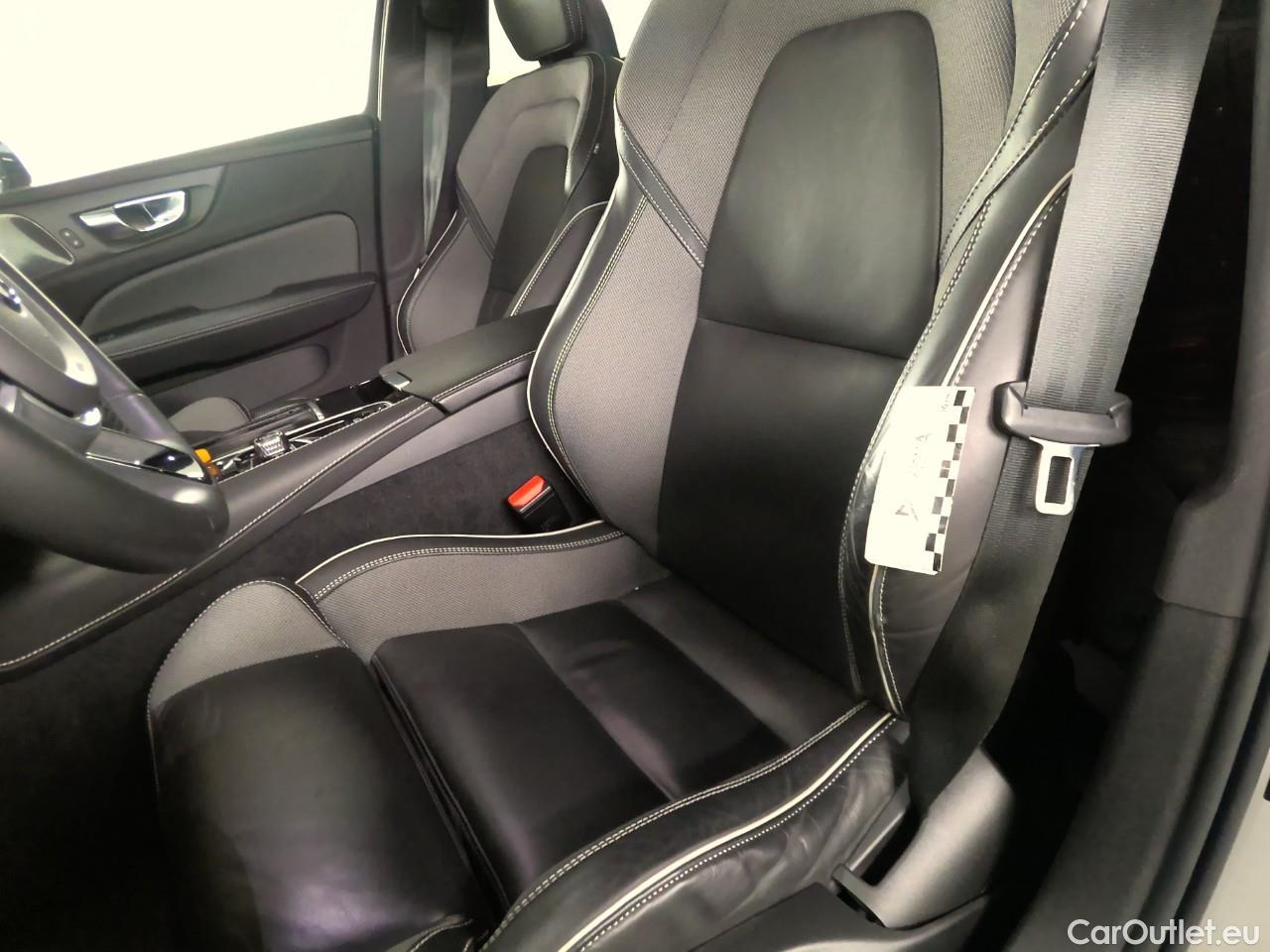  Volvo  V60  T8 PHEV R-Design Aut #20