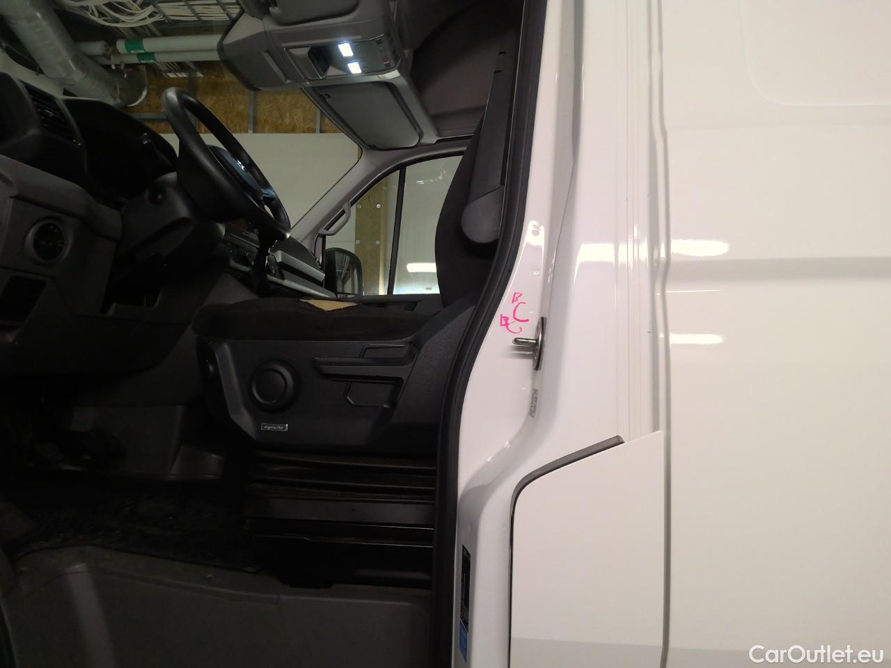  Volkswagen  Crafter Craft.TDI 177 35 L2H1 M CV #13