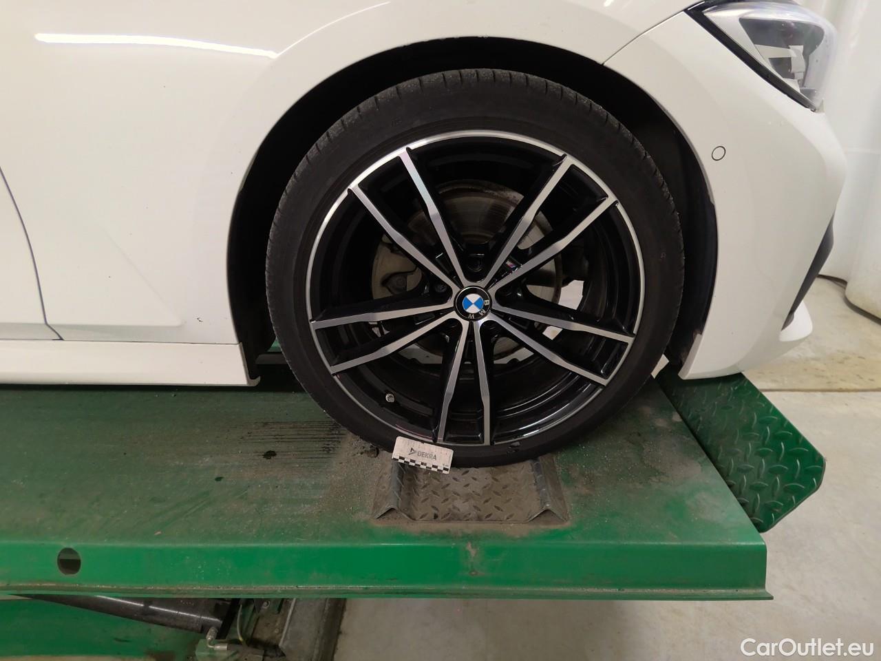  Bmw  Serie 3 320d Tour.xDr. Con.M-Sp. Aut #1