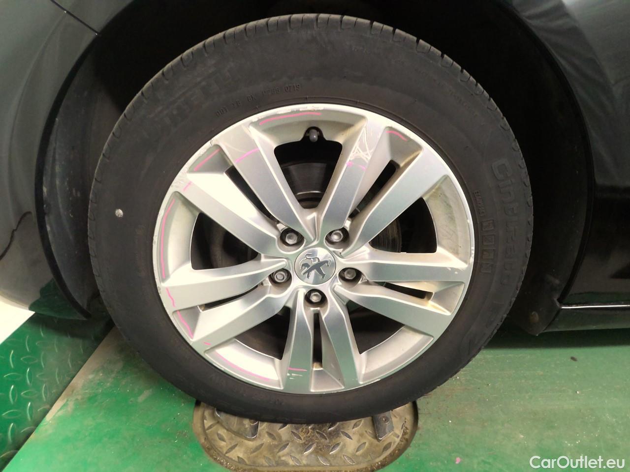  Peugeot  308  BlueHDi 120 Active Aut. #28