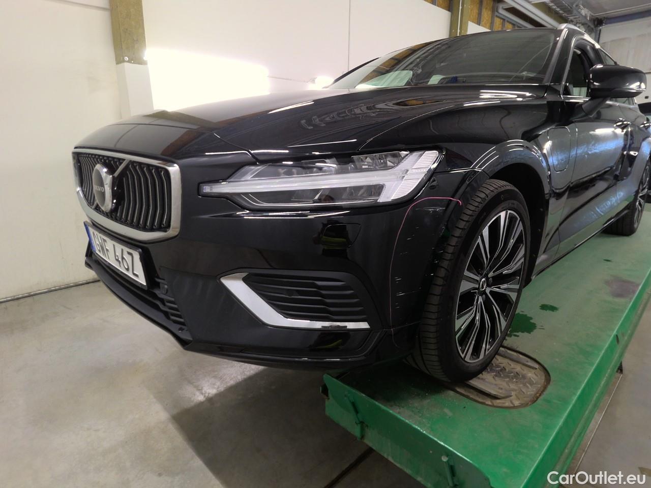  Volvo  V60  T6 350 Cor.Ed.Rec. AWD Aut #8