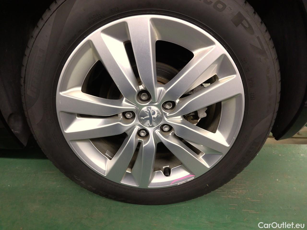  Peugeot  308  BlueHDi 120 Active Aut. #19