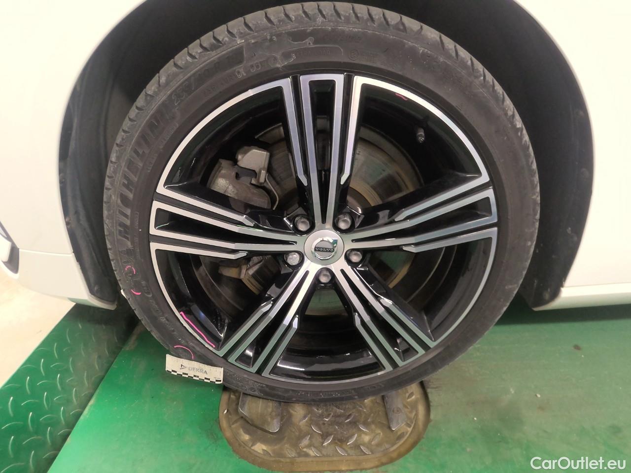  Volvo  V60  T6 AWD Inscript.Rechar.Aut #28