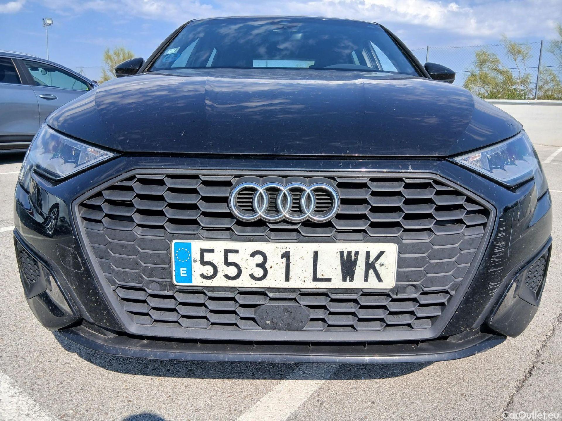  Audi  A3 AUDI  / 2020 / 5P / berlina con portón Sportback 30 TFSI 81kW (110CV) S tronic #12