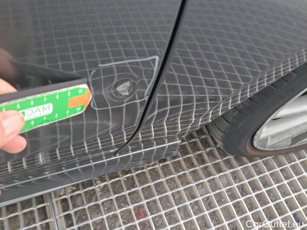  Mercedes  CLA-Klasse MERCEDES-BENZ CLA / 2019 / 4P / coupé CLA 250 e #4