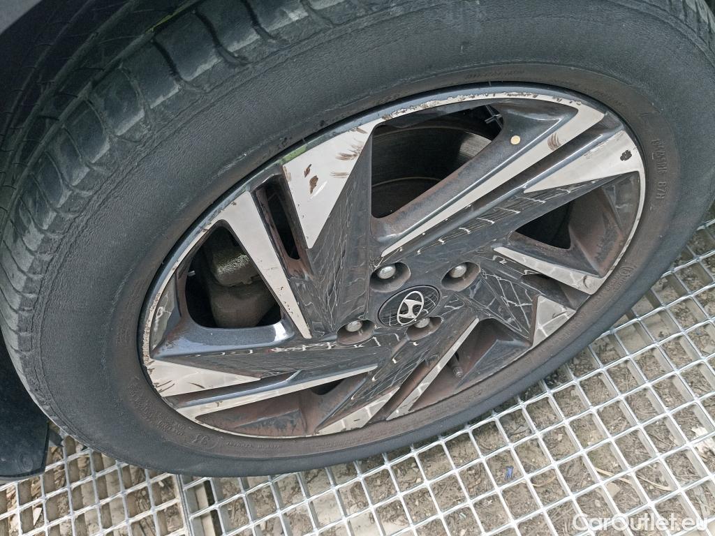  Hyundai  Bayon HYUNDAI  / 2021 / 5P / todoterreno 1.0 TGDI 74kW (100CV) 48V Maxx #4
