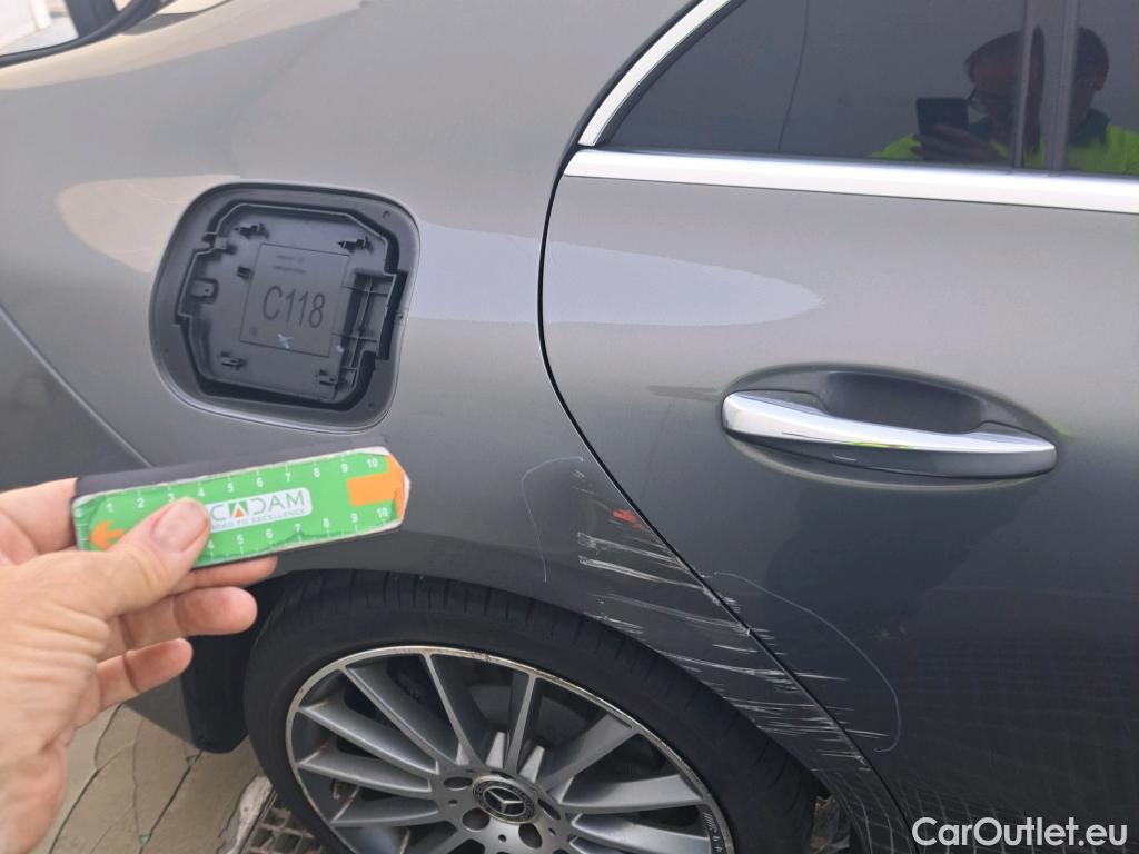  Mercedes  CLA-Klasse MERCEDES-BENZ CLA / 2019 / 4P / coupé CLA 250 e #1
