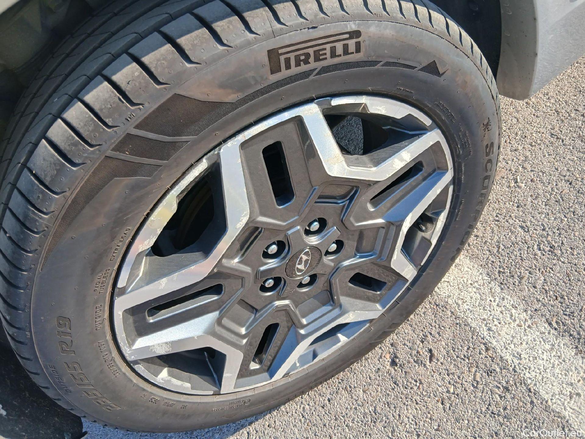  Hyundai  Santa Fe HYUNDAI  / 2021 / 5P / todoterreno 1.6 TGDi PHEV Style Auto 4x4 #29