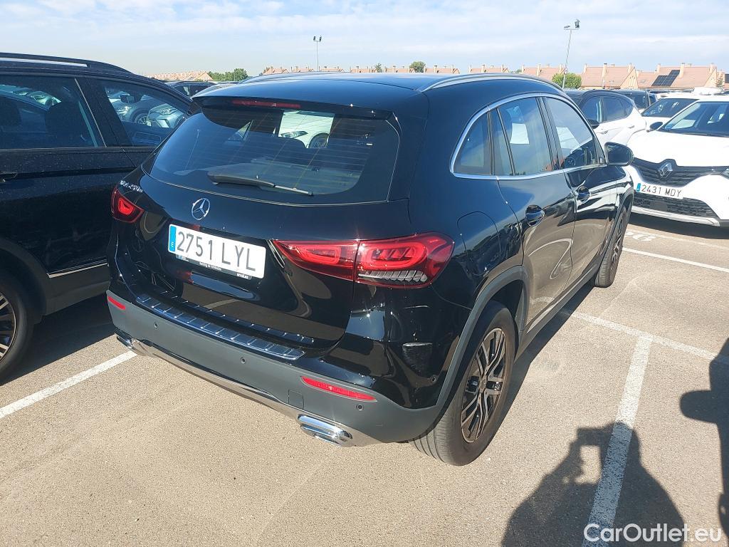  Mercedes  GLA MERCEDES-BENZ  / 2020 / 5P / todoterreno  250 e #16