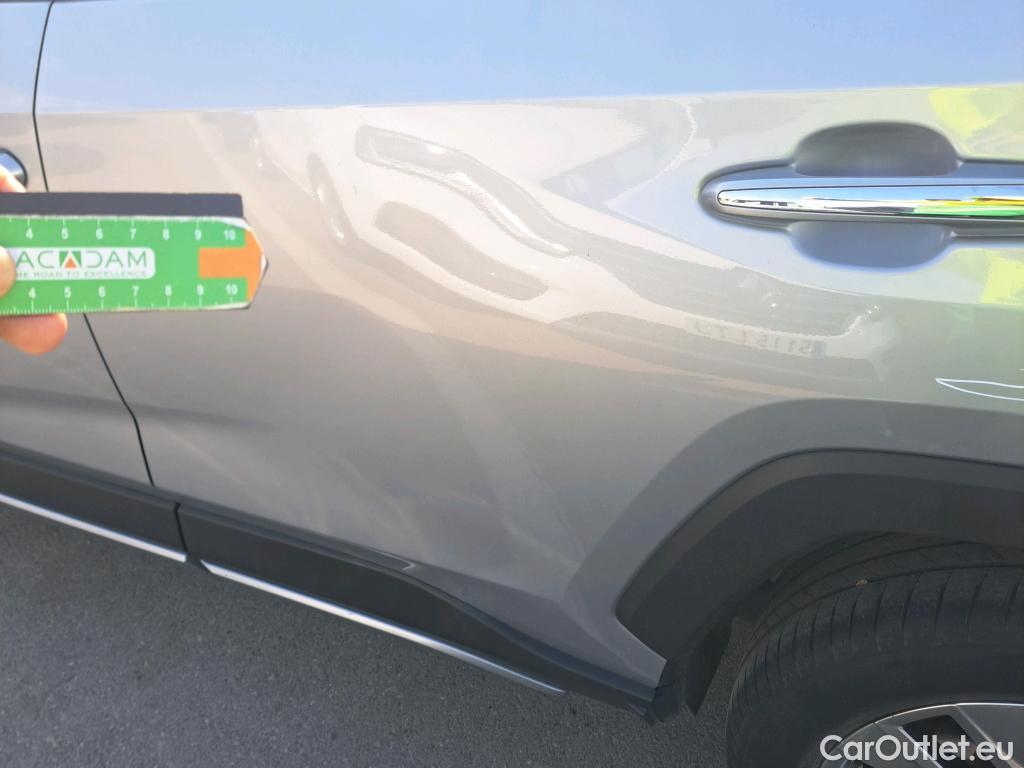  Toyota  RAV4 TOYOTA  / 2018 / 5P / todoterreno 2.5l 220H Luxury #25