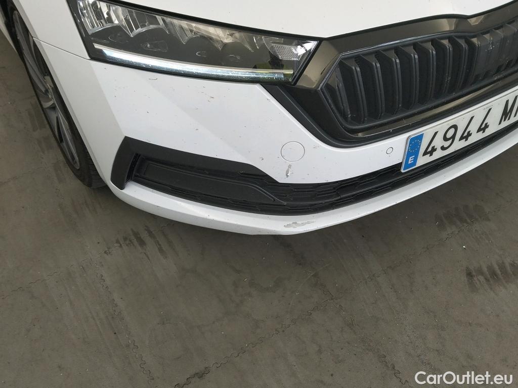  Skoda  Octavia SKODA  / 2020 / 5P / berlina con portón 2.0 TDI 110kW (150 CV) DSG Sport #7