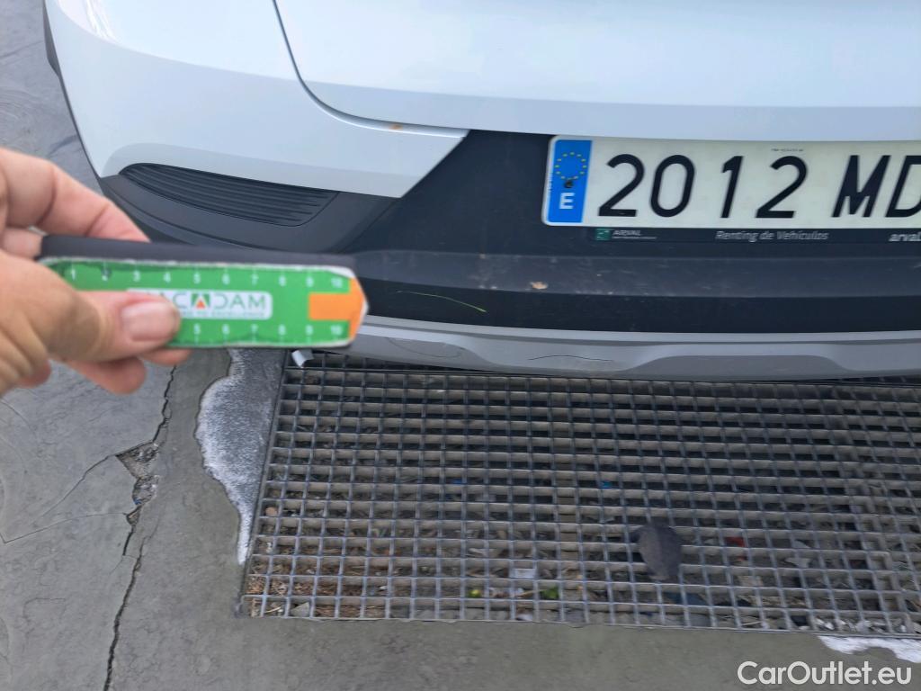  Renault  Captur RENAULT  / 2020 / 5P / todoterreno equilibre TCe 74 kW (100CV) GLP #12
