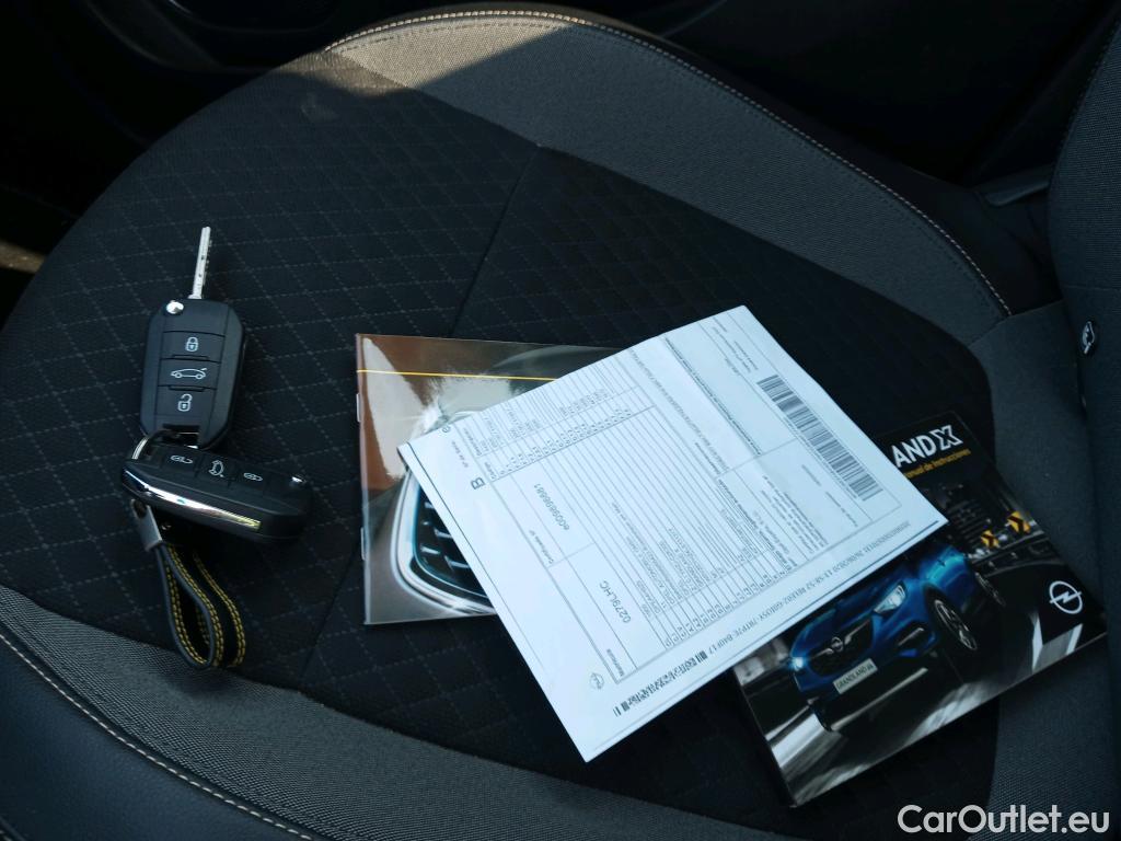  Opel   Grandland X OPEL / 2017 / 5P / todoterreno 1.5 CDTi Opel 2020 #15