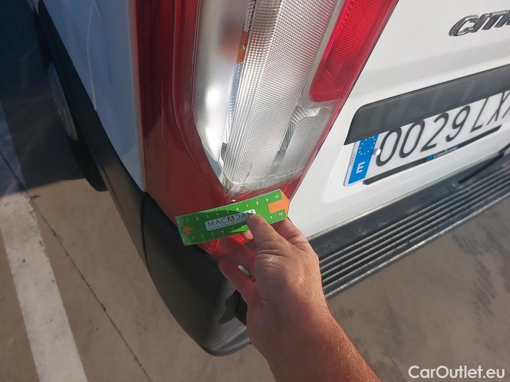  Citroen  Jumper CITROEN  / 2014 / 4P / furgón BlueHDi 103KW (140CV) Furgón 35L3H2 #13