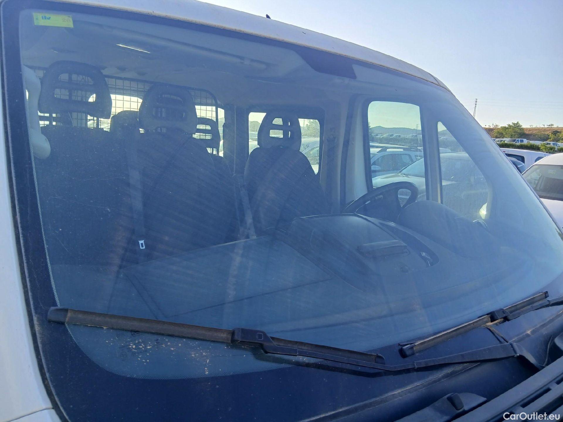  Citroen  Jumper CITROEN  / 2014 / 4P / combi BlueHDi 88KW (120CV) S&S Combi 30 L1H1 #2