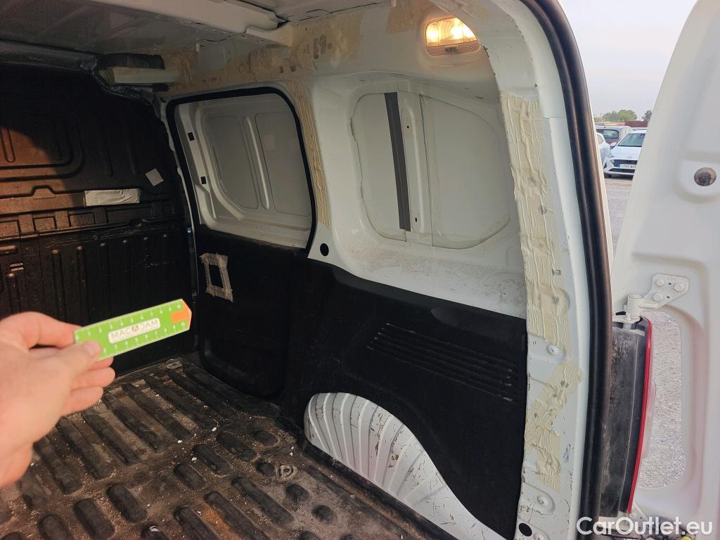  Citroen  Berlingo CITROEN  / 2018 / 3P / furgón derivado de turismo Talla M BlueHDi 75 CONTROL #18