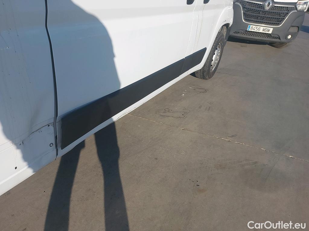  Citroen  Jumper CITROEN  / 2014 / 4P / furgón BlueHDi 103KW (140CV) Furgón 35L3H2 #26