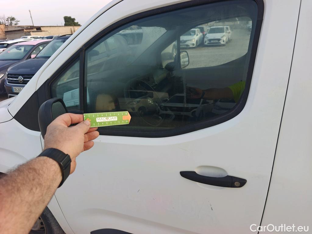  Citroen  Berlingo CITROEN  / 2018 / 3P / furgón derivado de turismo Talla M BlueHDi 75 CONTROL #12
